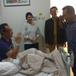 Ketua DPRD Jabar Besuk Daud Achmad yang Menderita Sakit dirawat di RS Borromeus
