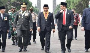 Ziarah Nasional : Abdy Yuhana Ucapkan Dirgahayu TNI Ke-75 Tahun