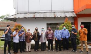 Kunjungan Ke Sukabumi, Tingkatkan Mutu Pelayanan Industri Menengah Dan Kecil Di Masyarakat