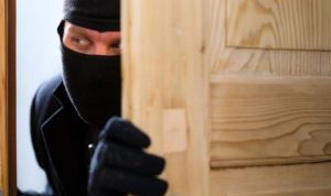 Hati-Hati Polisi Gadungan! Pencurian Berkedok Geledah Rumah