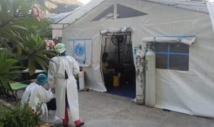 RSUD Kramat Jati Dirikan Tenda Darurat di Halaman Parkir