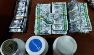 Polisi Temukan Ribuan Butir Obat Terlarang di Toko Kosmetik