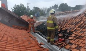 Pemukiman Padat Penduduk Cipinang Muara Terbakar, Ini Penyebabnya