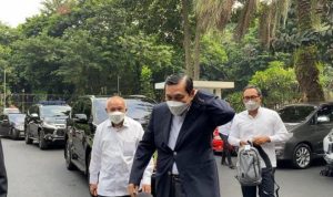 Datangin Polda Metro Jaya, Menteri Luhut Laporkan Haris Azhar