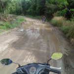 Jalan Rusak, Warga PALI Keluhkan Dump Truk Pengangkut Tanah Timbunan dan Matrial