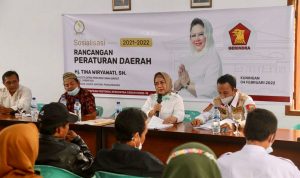 Tina Wiryawati Sosialisasikan Pentingnya Perda RTRW