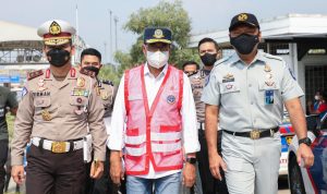 Cek Jalur Mudik, Kakorlantas Dampingi Menhub Terus Monitor Lapangan