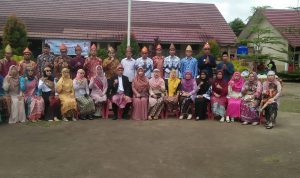 SMKN l Penukal Adakan Upacara Dan Peringatan Hari Guru Nasional Ke-77 Dengan Hikmad