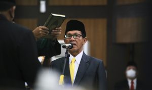 Rapat Paripurna, Oden Haryadi Dilantik Sebagai Anggota DPRD Jabar