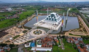 Masjid Raya Al Jabbar Mampu Menampung 50 Ribu Jemaah
