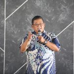 Sadar Muslihat Menjadi Pembicara dalam Kuliah Lapangan Mahasiswa Universitas Suryakencana