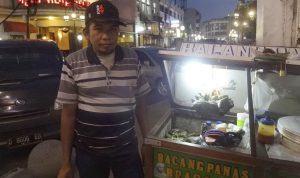 Bacang Panas Braga Raih Omset Hingga 6 Juta Sehari