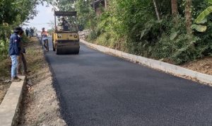 Pemdes Ciparay Kecamatan Cidolog Ciamis Apresiasi Pembangunan Ruas Jalan Cibenda Warung Jati
