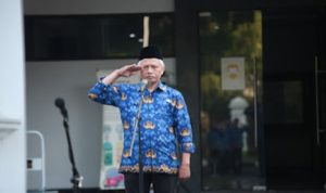 Arip Ahmad Ripai Pimpin Apel Bagi di Lingkungan Sekretariat DPRD Jabar