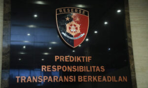 09D03BD4-92E3-43E7-8330-5215006A6B27
