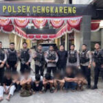 Inovasi SIPAGI : Patroli Perintis Presisi Polres Jakbar Gagalkan Tawuran di Cengkareng, 8 Remaja Berikut Sajam diamankan