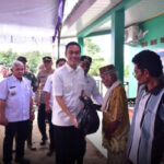 PT Sampoerna Agro Salurkan Bantuan  Kepada Warga Terdampak Banjir di Pematang Panggang