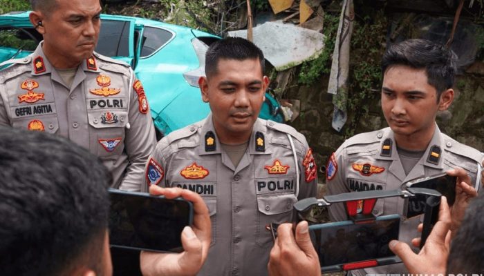 Pengemudi Taksi Green SM Diperiksa Terkait Kecelakaan di Bekasi