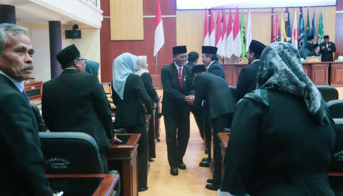 DPRD Ciamis Sampaikan Rekomendasi LKPJ 2025, Bupati Tegaskan Komitmen Perbaikan Kinerja Pemerintahan