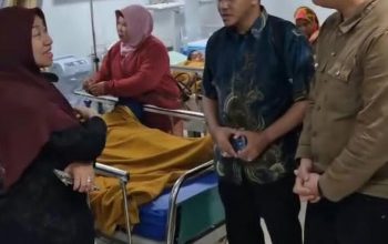 Dugaan Keracunan Massal Menu MBG, Ratusan Siswa SD di Ujung Menteng Dilarikan ke Rumah Sakit