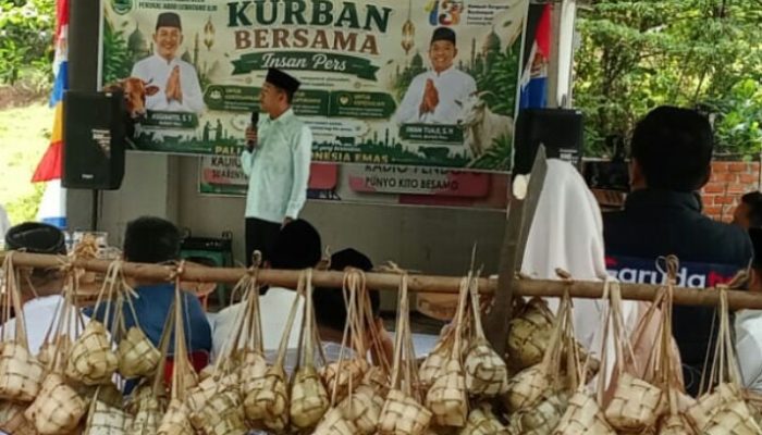 Wujud Kebersamaan, Bupati PALI Kurban Sapi untuk Insan Pers