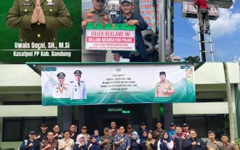 Bangun Kepatuhan Wajib Pajak Satpol PP Bareng Bapenda Tertibkan Reklame.