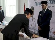 Ade Jakir Cuti,Bupati KBB Jeje Lantik Eriska Menjadi Pejabat Sekda.