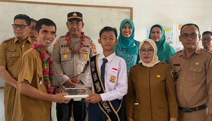 Camat Penukal Hadiri Peresmian Program MBG di SMPN 7 Air Itam Timur